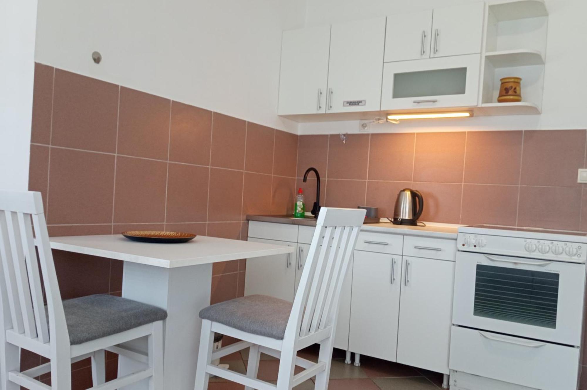 Easy Check In Apartments 021 Vladika Novi Sad Extérieur photo