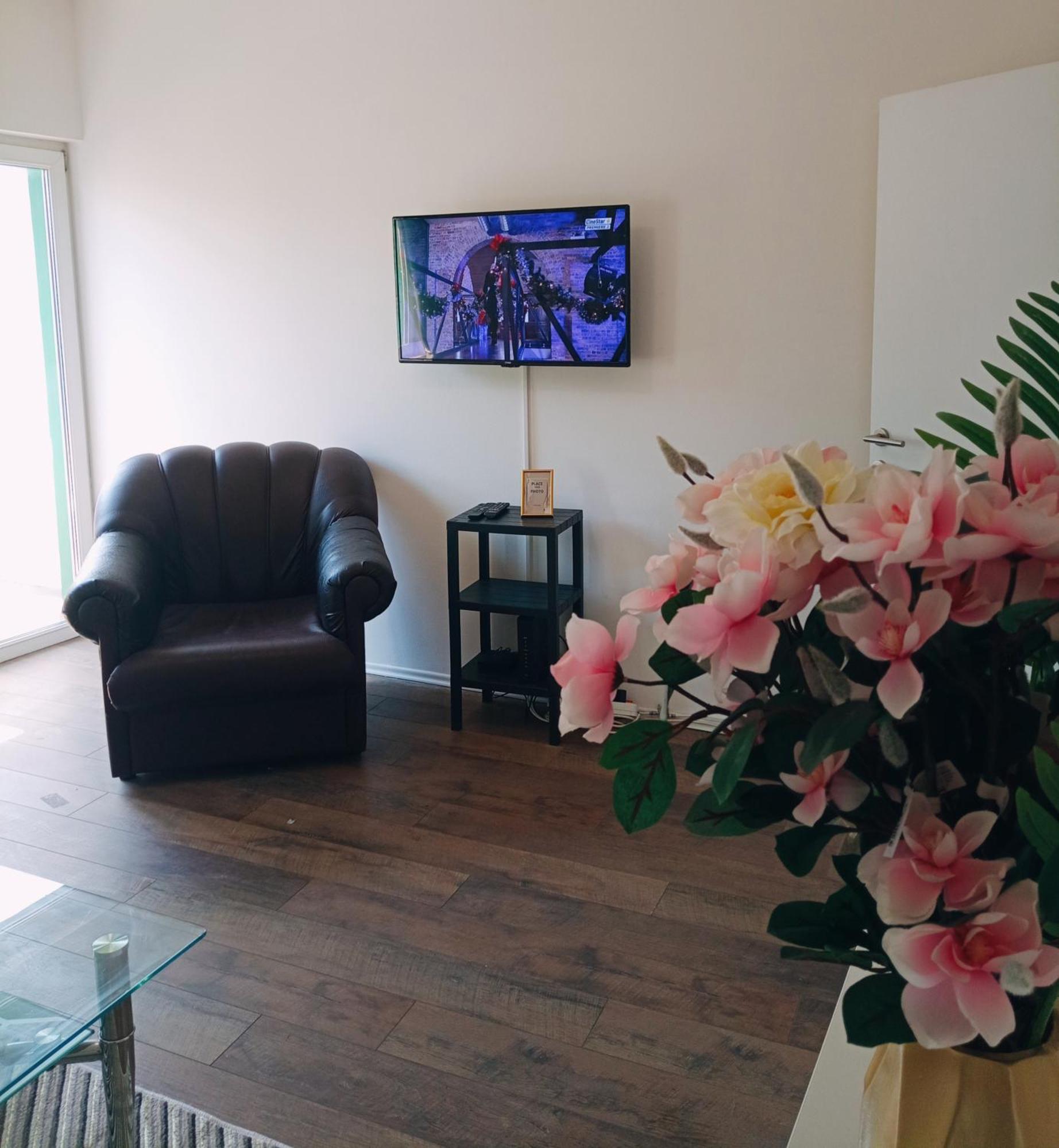 Easy Check In Apartments 021 Vladika Novi Sad Extérieur photo